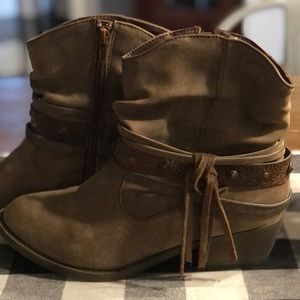 Maurices Mixed Strap Bootie
